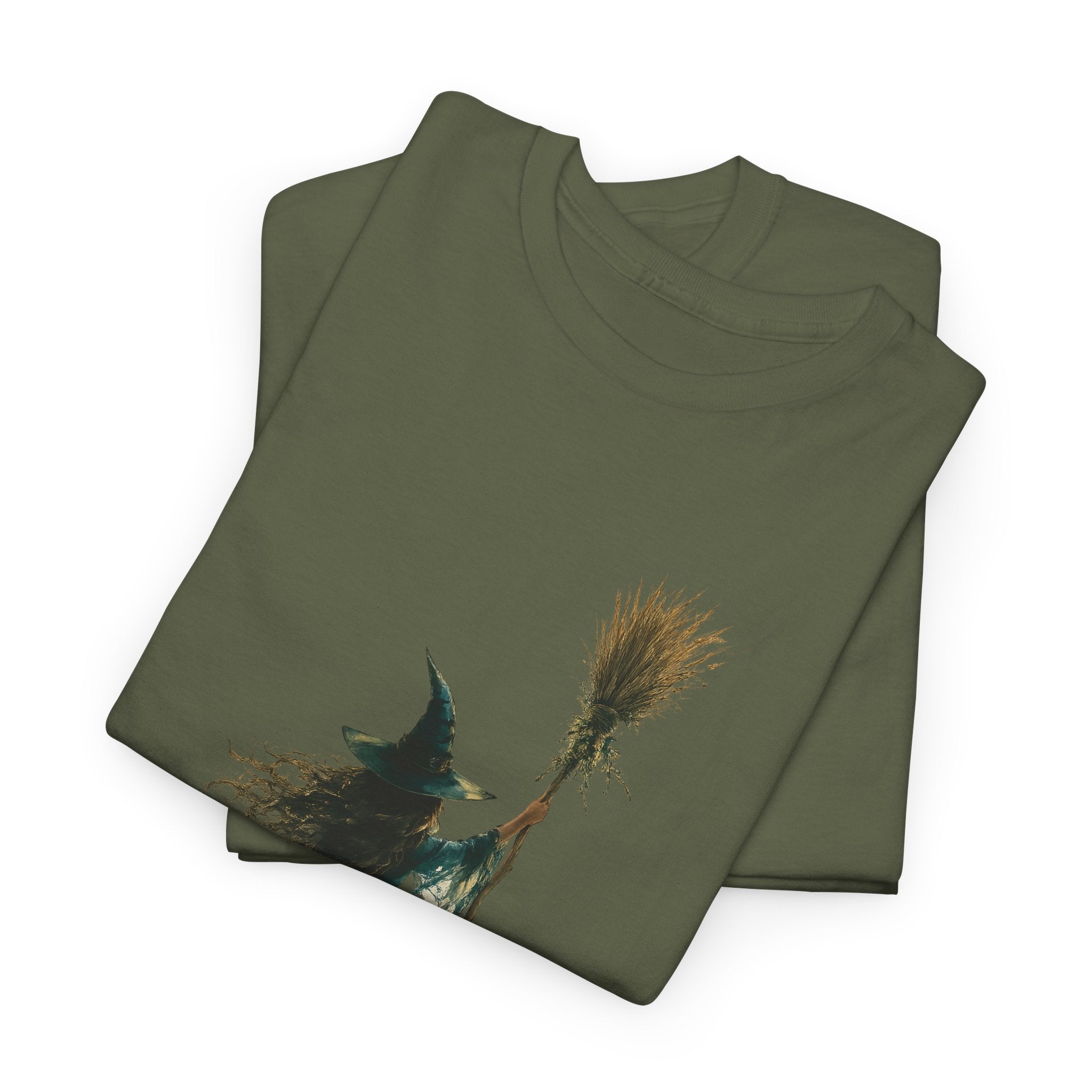 Playera Bruja Acuarela · Silueta Mística con Escoba · Regalo Gótico de Halloween