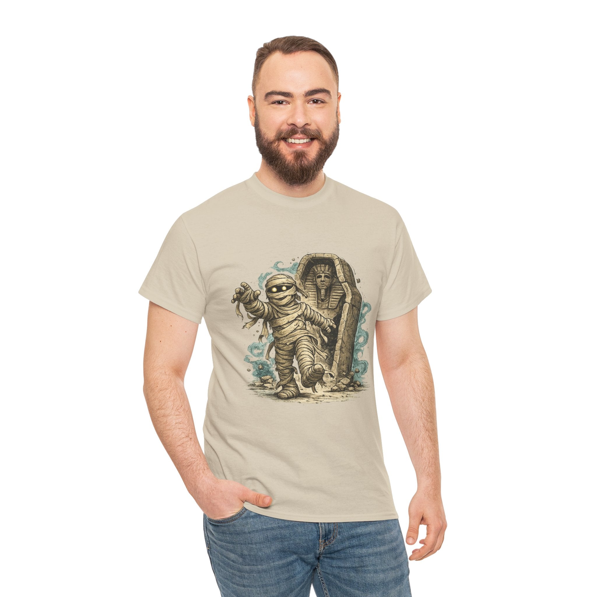 Playera Momia Ancestral · Vendas y Sarcófago de Otro Tiempo · Cute Cartoon Mummy Sarcophagus Halloween Tee