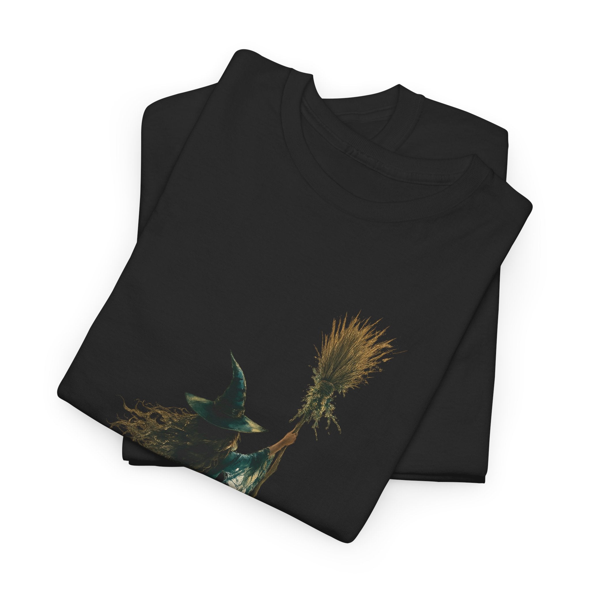 Playera Bruja Acuarela · Silueta Mística con Escoba · Regalo Gótico de Halloween